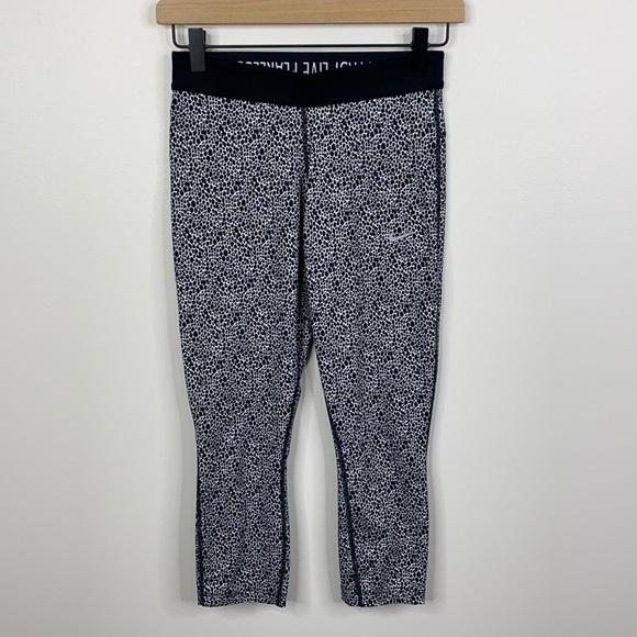 Nike Dri-Fit Printed Relay Crop Running Tights - Picture 1 of 9